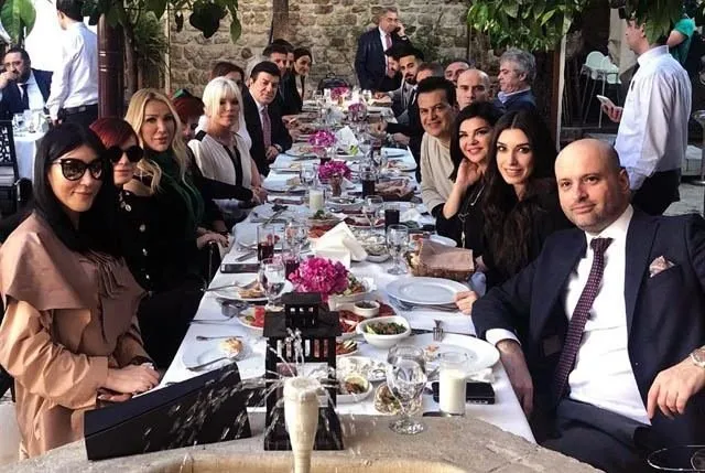 Cumhurbakanı ile beraber ünlü isimler sınıra akın etti