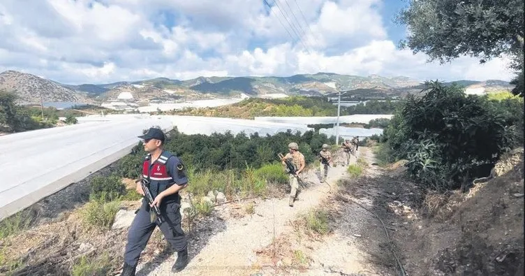 Jandarma avokado nöbetinde