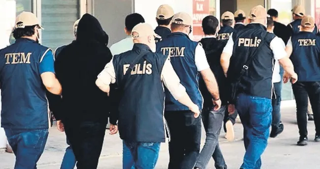 22 ilde eş zamanlı FETÖ operasyonu