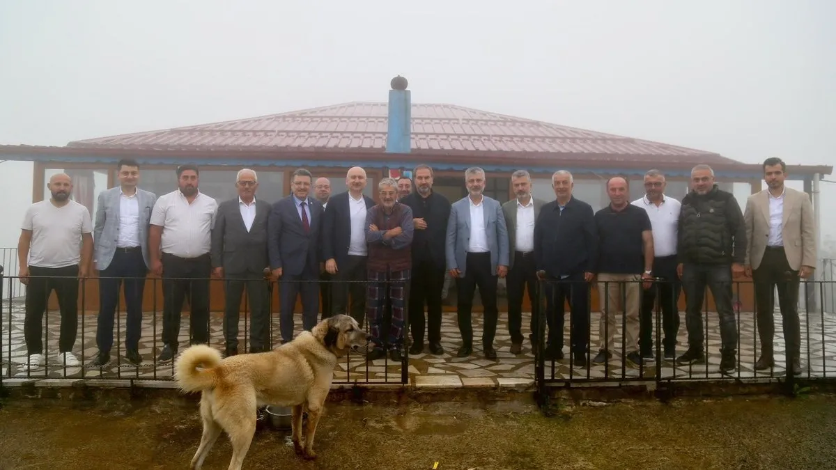 Trabzon Büyükşehir Belediye Başkanı ve Milletvekillerinden Sadık Albayrak'a ziyaret
