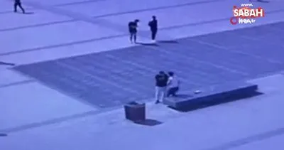 Taksim Meydanı’nda önce darp sonra gasp kamerada | Video