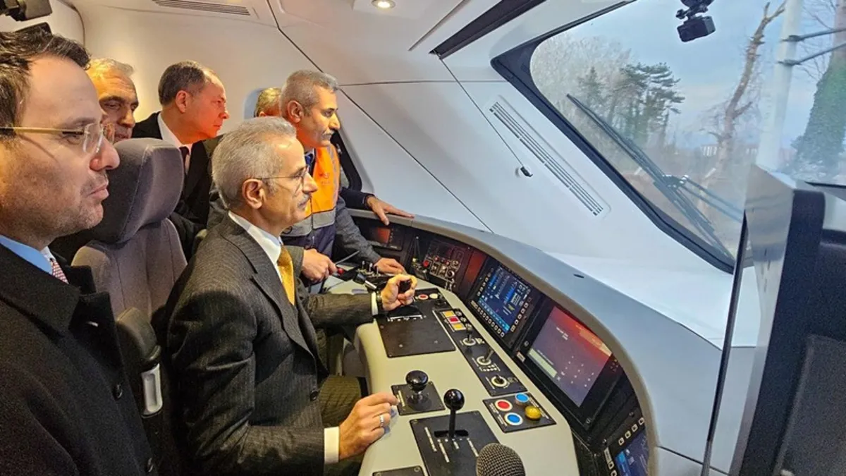 Milli elektrikli hızlı trenden yeni rekor