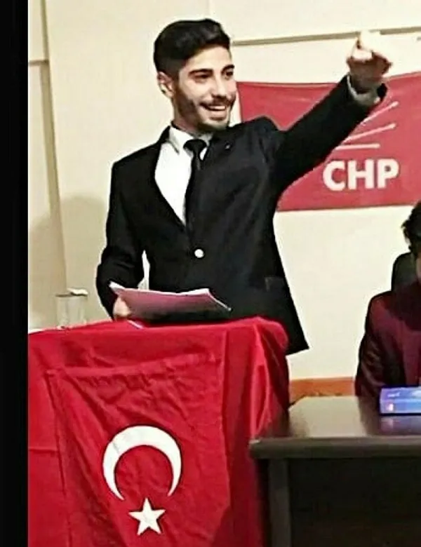 CHP’de Tugay Adak depremi! CHP’li yöneticiler istifa etmeye devam ediyor