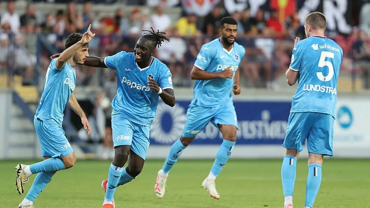 Trabzonspor, UEFA Avrupa Ligi'nde tur için sahaya çıkıyor