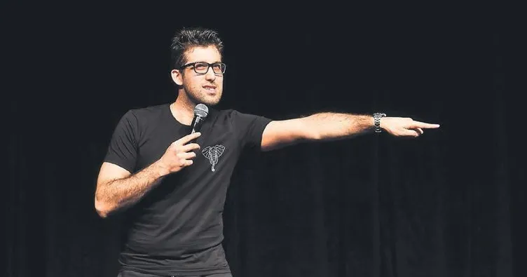 Gösteri gelirini Filistin’e bağışladı