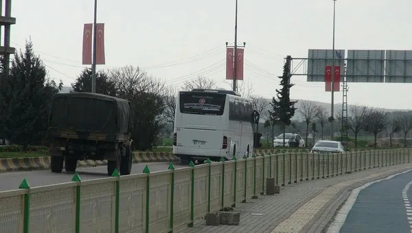 Sınıra askeri sevkiyat devam ediyor