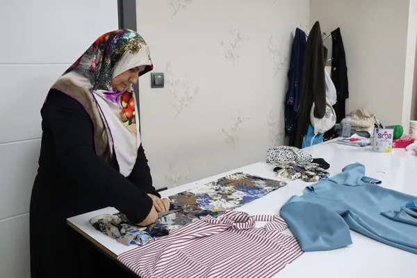 haliliye-belediyesinden-kadinlara-meslek-ve-uretim-firsati-1793012989188.jpg