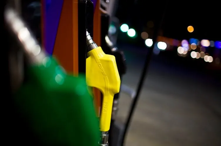 Petrol fiyatları yüzde 3 arttı! Akaryakıt zam, indirim var mı? 19 Nisan 2024 benzin ve mazot fiyatı