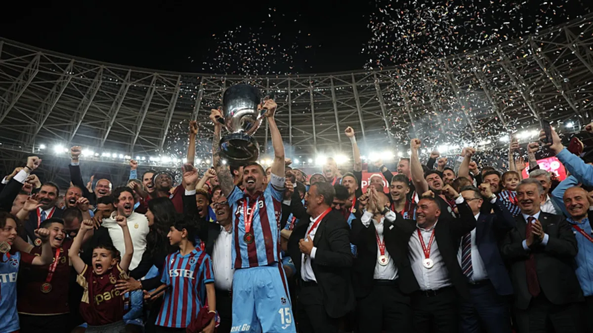 Trabzonspor’dan sezona kupalı veda