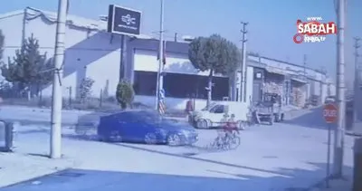 Bursa’da otomobil ile çarpışan bisiklet sürücüsü böyle sürüklendi | Video