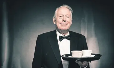 Restoranlarda 50 yaş üstü garson devri