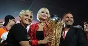 Okan Buruk ve eski eşi Nihan Buruk oğulları Ali Yiğit’in doğum günü için bir araya geldi!