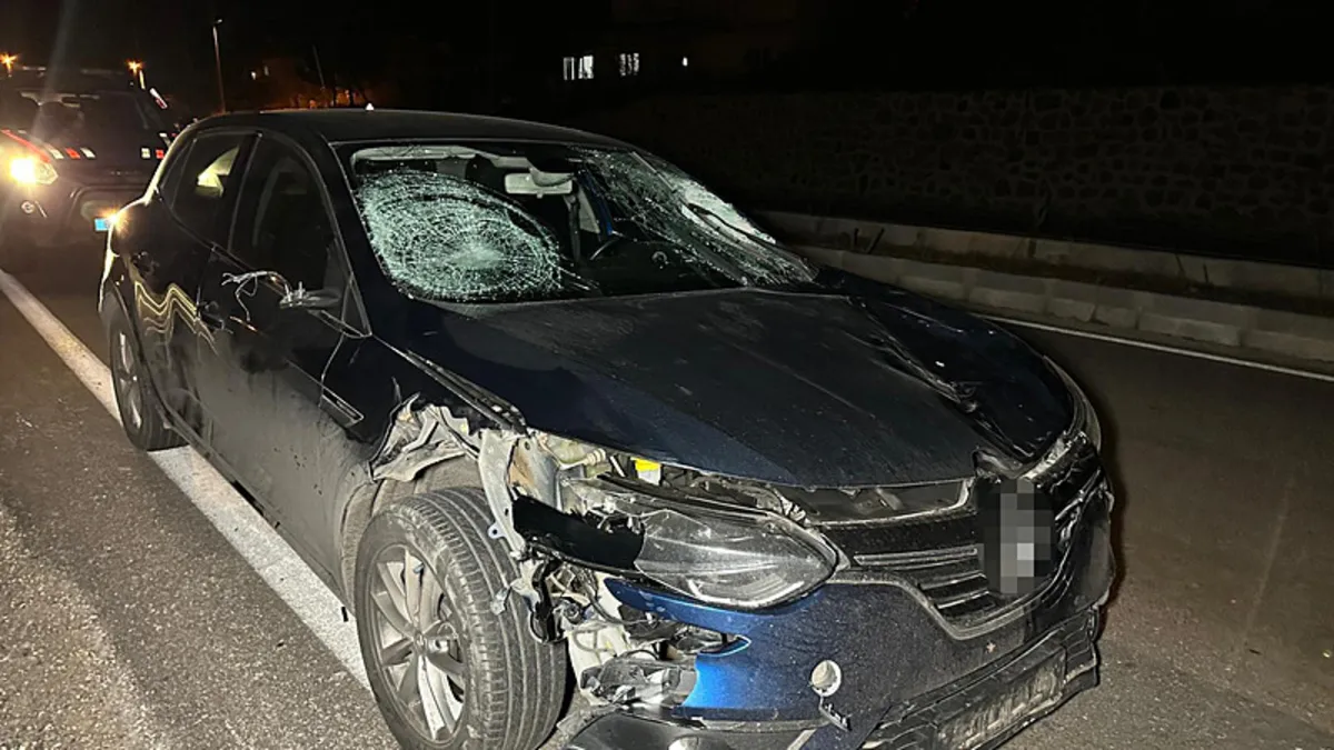 Uşak’ta otomobil dehşet saçtı! 3 yaya öldü Uşak’ta otomobil dehşet saçtı! 3 yaya öldü