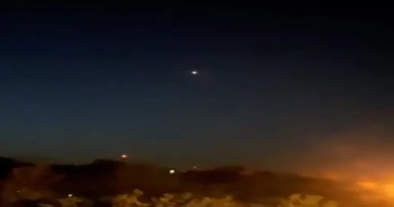 Son dakika: İsrail İran'a saldırı başlattı! İran'da patlamalar duyuluyor