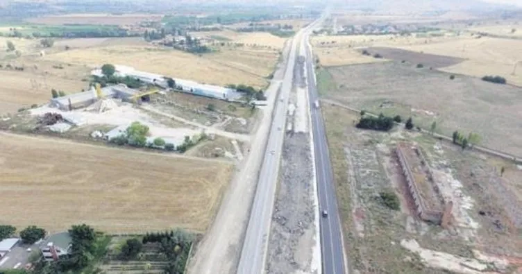 Kahramankazan-Ankara yolu genişletme çalışmaları yeniden başladı