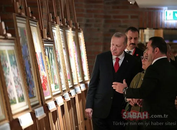 Başkan Erdoğan Minyatürlerle Osmanlı Devri Türk Okçuluğu sergisini ziyaret etti
