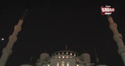 Sultanahmet Camii’nde ışıklar, depremde hayatını kaybedenler için söndürüldü | Video