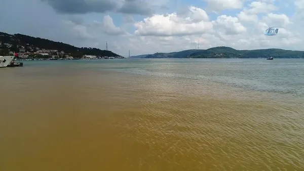 Çamura bulanan İstanbul Boğazı havadan görüntülendi