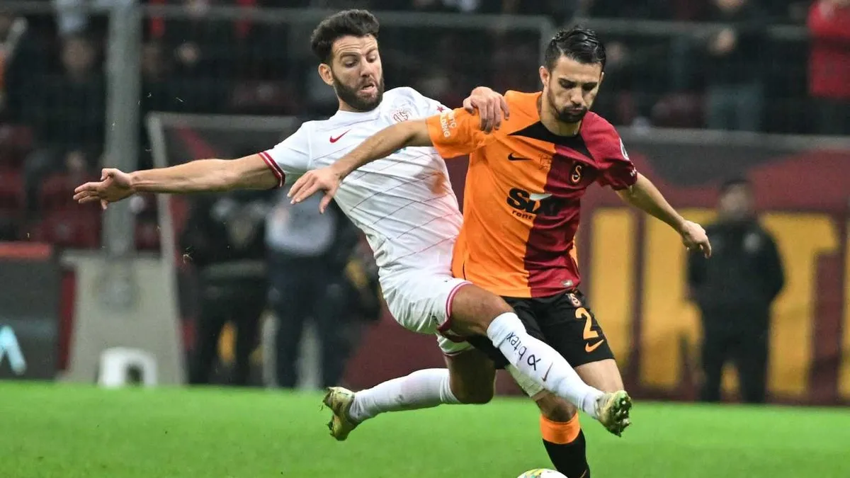 Arda Turan Galatasaray'dan Leo Dubois'yı istiyor