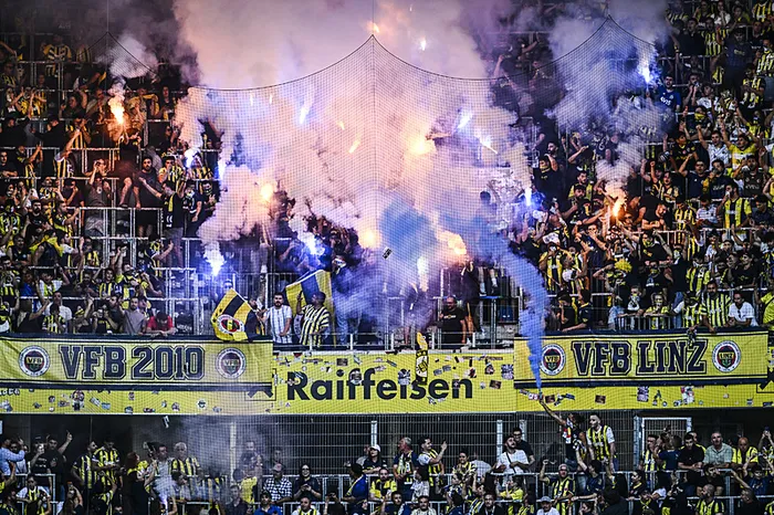 canli-fenerbahce-lask-linz-hazirlik-maci-1784054915334.jpeg