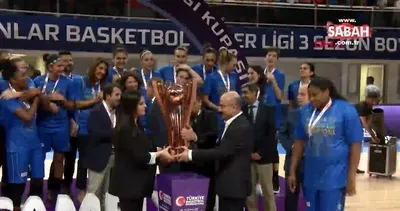 Şampiyon, kupasını aldı