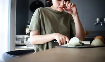 Soğan doğrarken neden ağlarız?