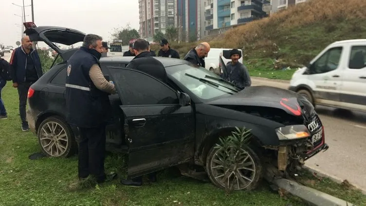 DuruÅma sonrası lüks araca kurÅun yaÄmuru!