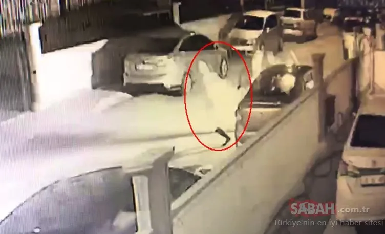 Antalya’da pes dedirten olay! Sevgilisinin platonik aşığı, otomobilini yaktı