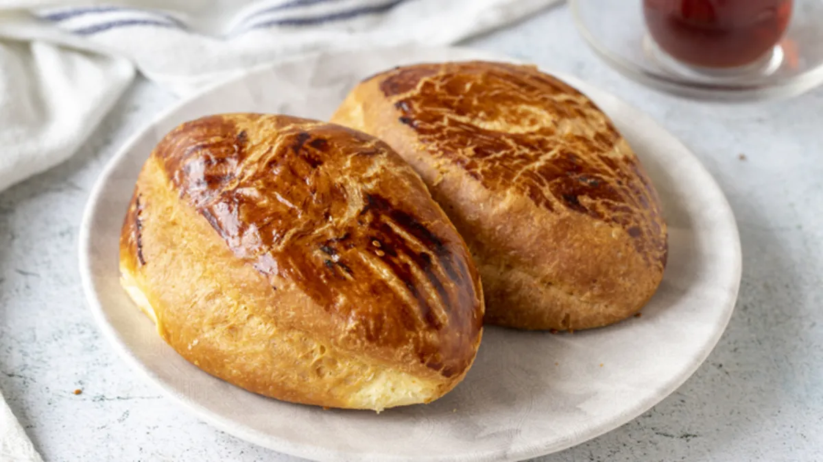 Sadece 15 dakikada hazır! Sofraların yeni gözdesi pratik poğaçalar… Sadece 15 dakikada hazır! Sofraların yeni gözdesi pratik poğaçalar…