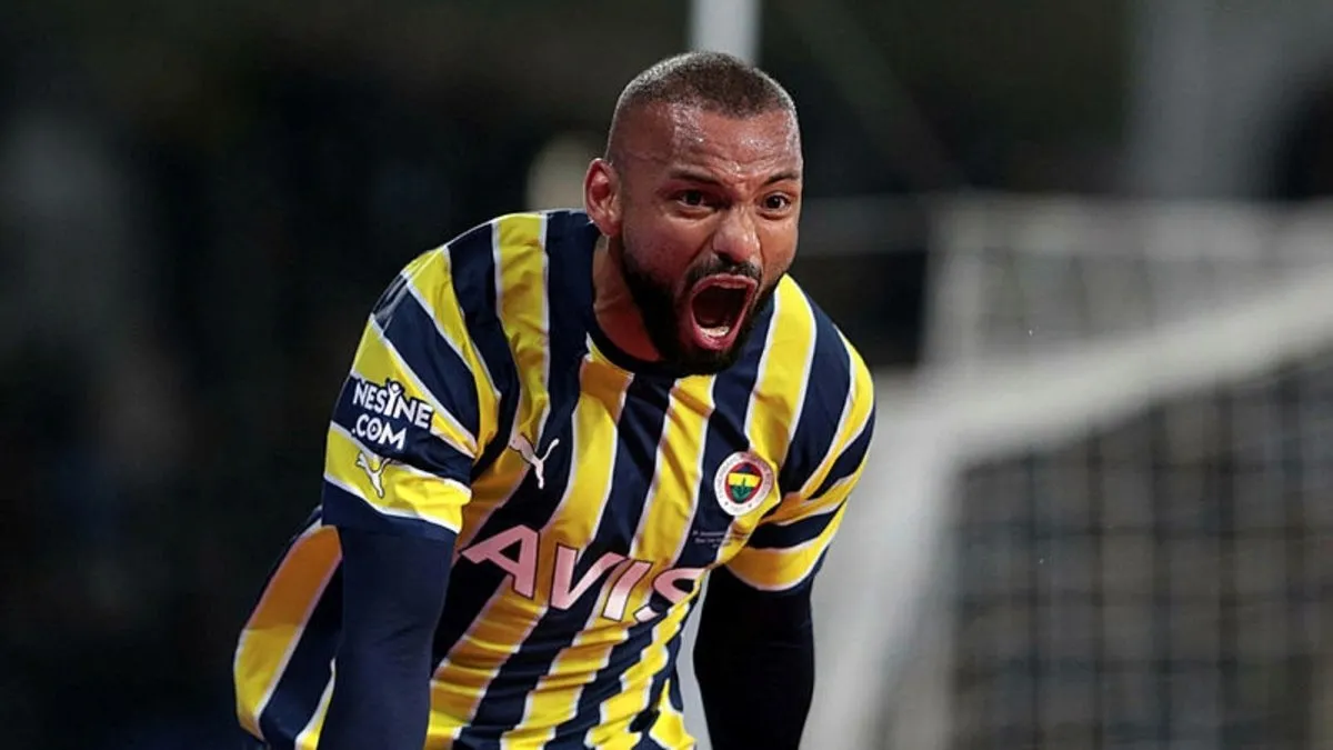 SON DAKİKA FENERBAHÇE HABERİ: Mourinho kararını verdi! Pedro ile yollar ayrılıyor