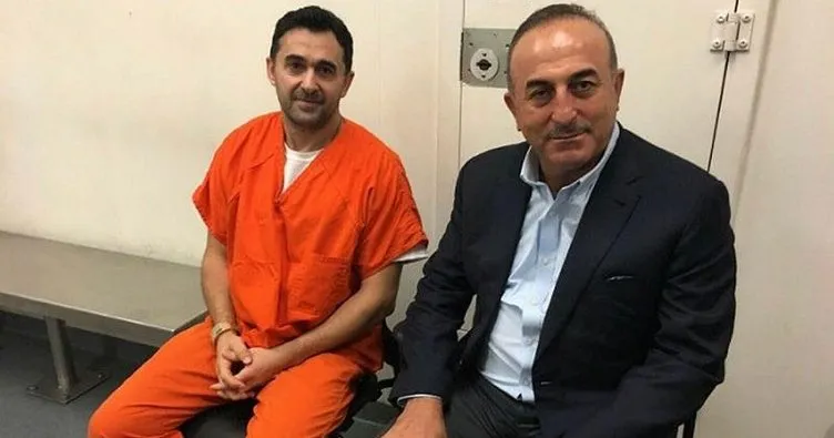 ABD’deki tutuklu 2 Türk’ü ziyaret etti