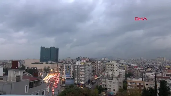 SON DAKİKA: Antalya için Meteoroloji'den 'Kırmızı kod' uyarısı! Fırtına ve kuvvetli yağıştan görüntüler...