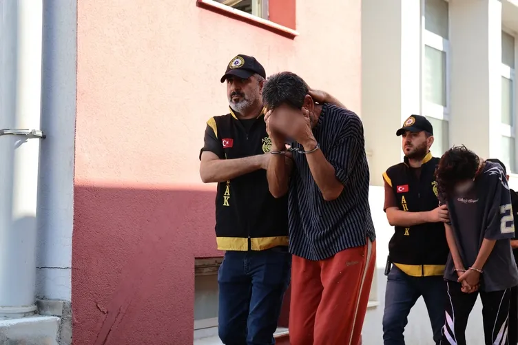 SON DAKİKA… Adana’daki fuhuş operasyonunda şoke eden detaylar: 5 ayrı banka hesabında 210 milyonluk para trafiği!