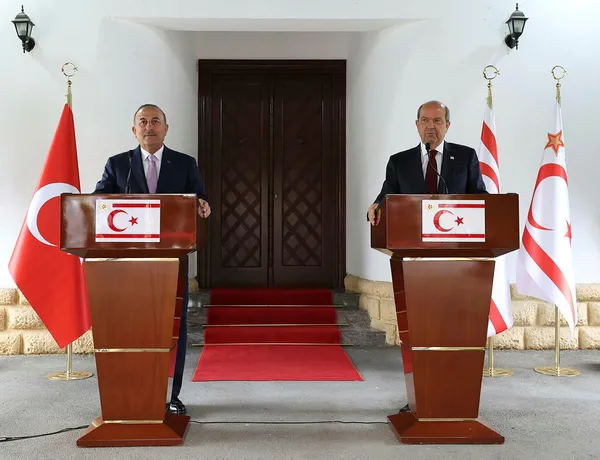 Son dakika! Bakan Çavuşoğlu'ndan KKTC'de Yunanistan'a net mesaj!