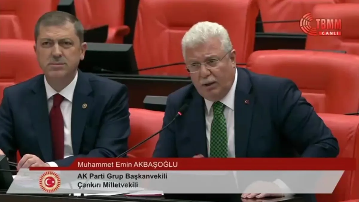 Akbaşoğlu: AK Parti normalleşmenin ve kucaklaşmanın adıdır