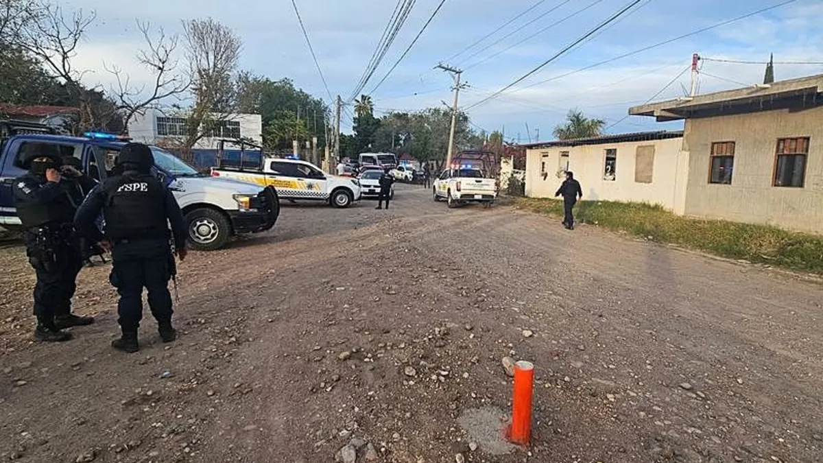 Meksika’da futbol kana bulandı