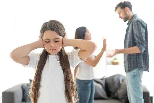 Adalet Bakanı Gül duyurdu! Boşanma davalarına düzenleme