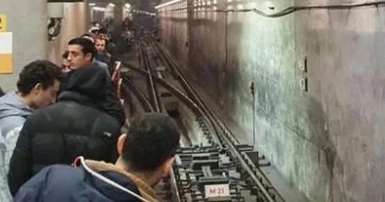 İstanbul’da metro arızası, vatandaşlar yürüyerek devam etti