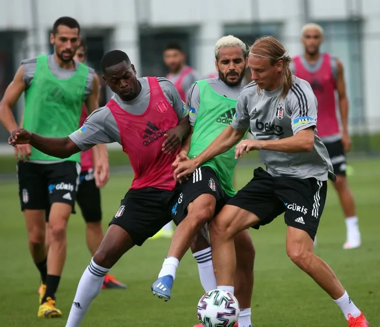 Beşiktaş için flaş yorum: Yazık ettiler!