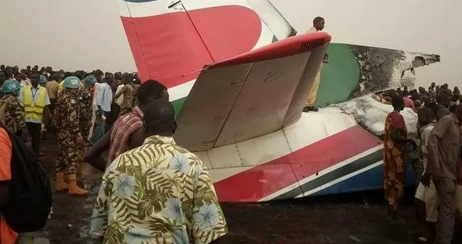 Güney Sudan’da uçak piste çakıldı! 44 ölü