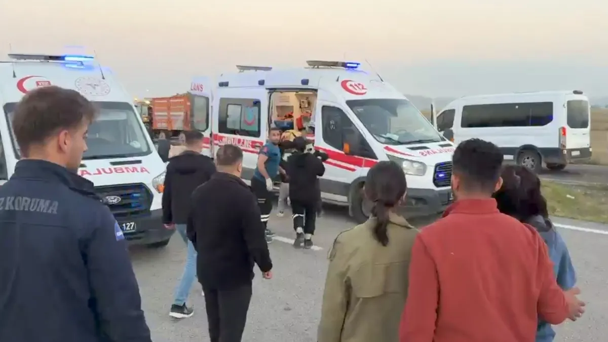 Ağrı’da feci kaza! 3’ü çocuk 6 yaralı