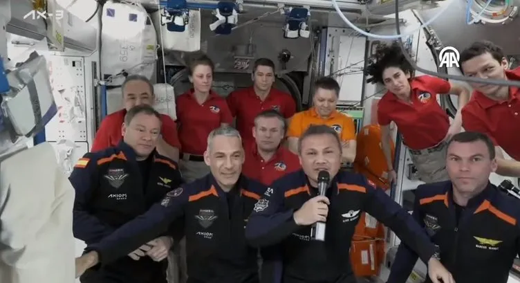 Türk astronottan dünyaya ilk mesaj! ISS’e giriş yapıldı! Türk bayrağı artık uzayda