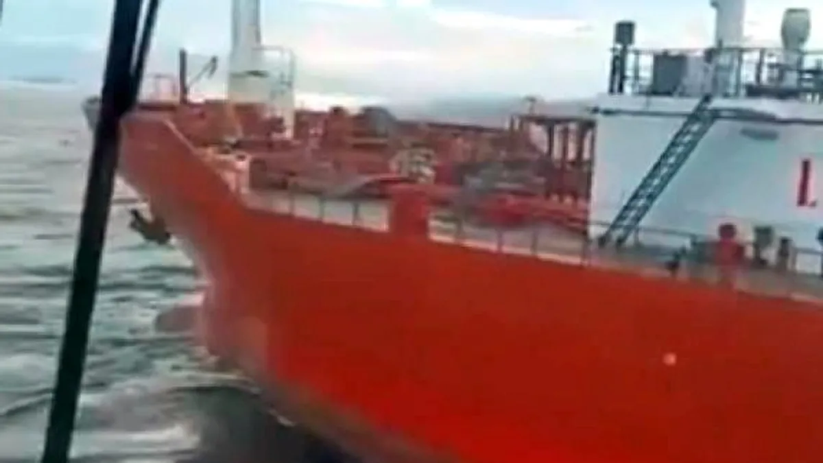 Marmara denizinde sürüklenen LPG gemisi korkuttu Marmara denizinde sürüklenen LPG gemisi korkuttu