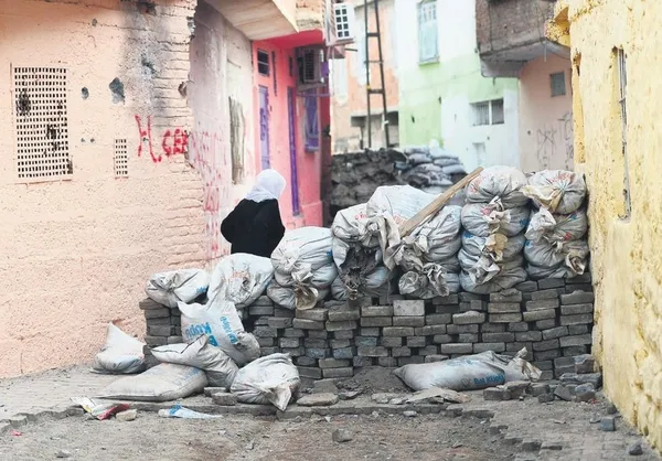 FETÖ PKK iş birliği teröristin itirafı ile ortaya çıkarıldı! Hendek olayları...