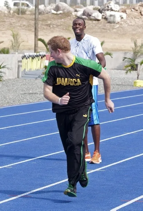 Prens Harry, Usain Bolt ile yarıştı
