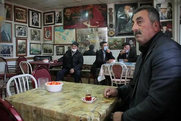 kahvehelerde oyun oynamak yasak mi serbest mi kahvehanelerde oyun yasagi var mi son dakika haberler