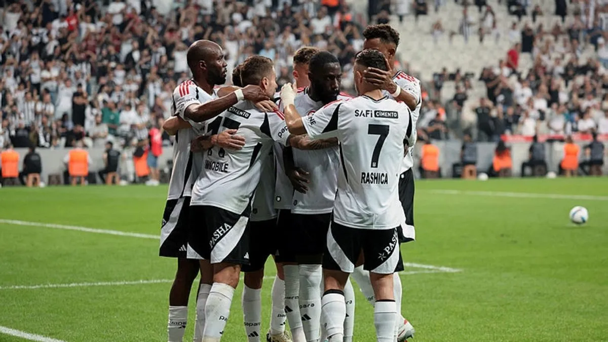 SON DAKİKA: Beşiktaş, 3 puanı 2 golle aldı! Kara Kartal, evinde Sivasspor’u yendi