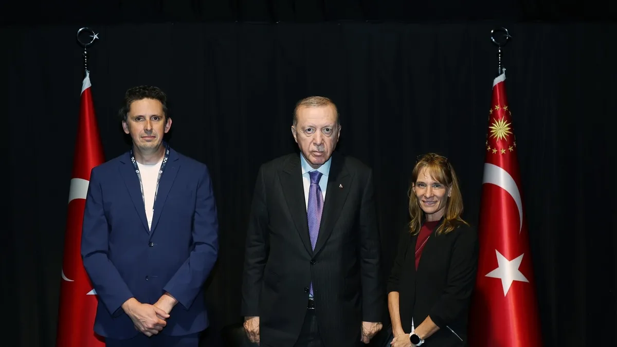 Başkan Erdoğan'dan kritik uzay görüşmesi: SpaceX üst düzey yöneticilerini kabul etti