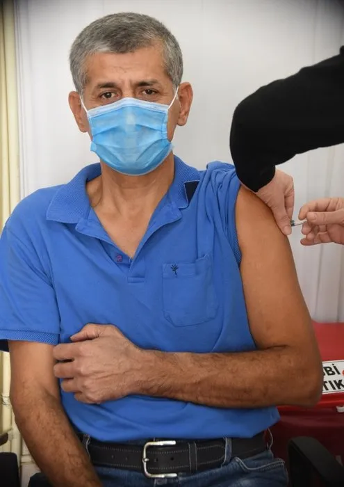 Son dakika: Koronavirüs aşısında tarihi gelişme! Türkiye'de vatandaşlar üzerindeki denemeler başlıyor! İşte şartlar...