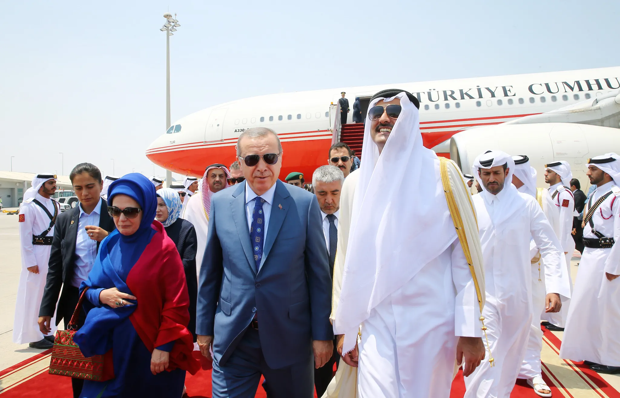 катар является монархией